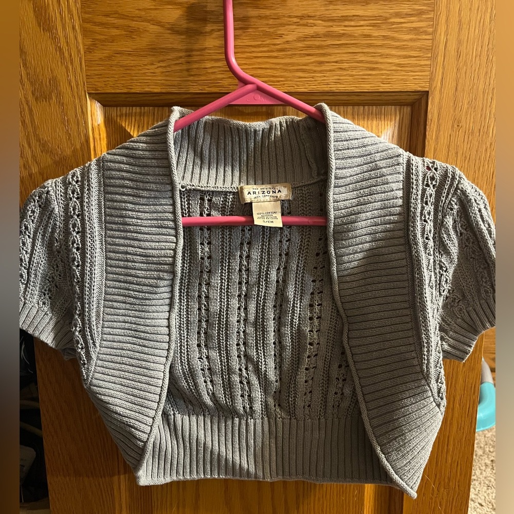 Gray knitted shawl